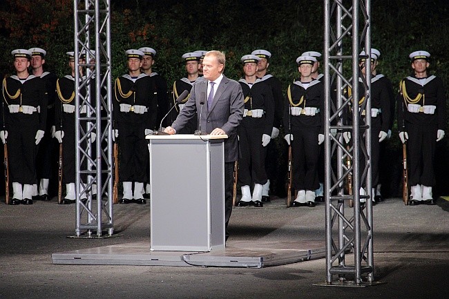 Tusk na Westerplatte: nigdy więcej wojny! 