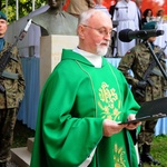 Pomnik gen. Elżbiety Zawackiej