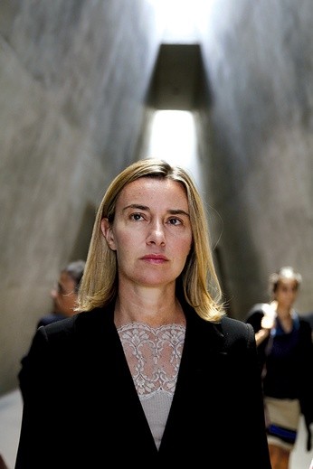 Federika Mogherini – nowa szefowa unijnej dyplomacji. O jej wyborze zadecydowało to, że jest kobietą i socjalistką