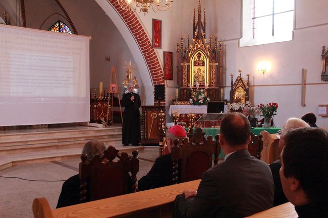 Konferencja "Renowacja obiektu sakralnego w świetle współczesnychndoktryn konserwatorskich"