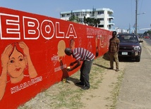 Już 2296 ofiar śmiertelnych eboli 