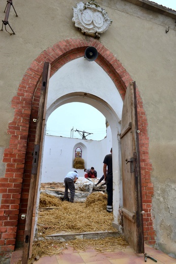 Drogomiłowice remontują światynię