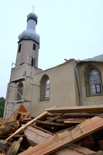 Drogomiłowice remontują światynię