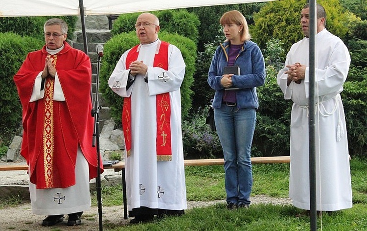 Bielszczanie pod Krzyżem Trzeciego Tysiąclecia