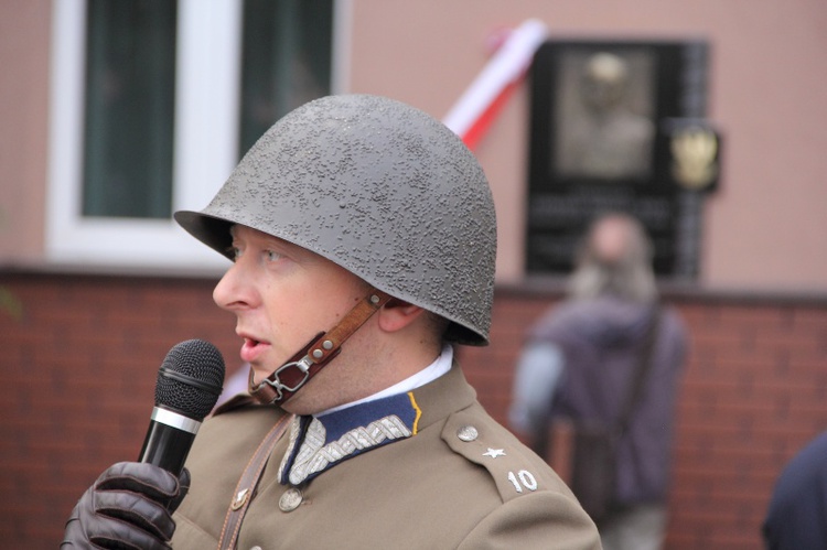 Odsłonięcie tablicy ku czci marsz. E. Śmigłego-Rydza