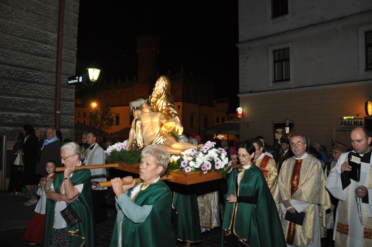 Procesja z Pietą