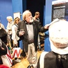  Prof. Tadeusz Cegielski, kurator wystawy, sam przyznaje się do bycia wolnomularzem