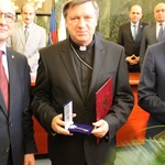 Abp Józef Kupny honorowym obywatelem Chorzowa