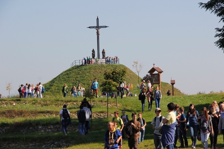 Pielgrzymka dzieci i młodzieży do Szczuk