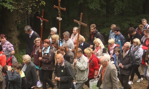 Modlitwa rodzin w Kalwarii, cz. 1.