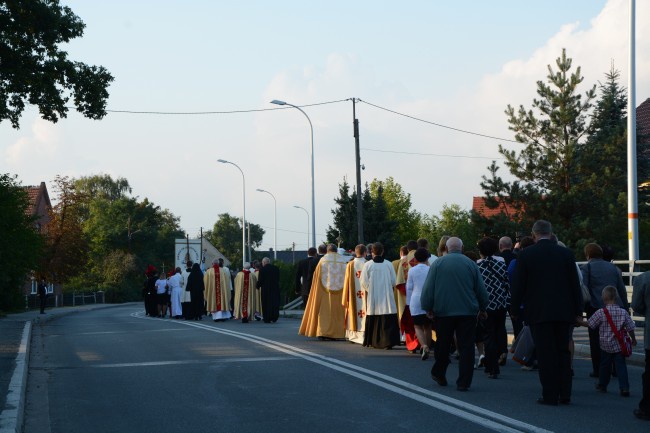 Wprowadzenie relikwii św. Jana Pawła II