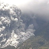 Potwierdzono śmierć 4 osób po erupcji wulkanu Ontake