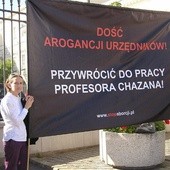 Pacjentki znów bronią profesora