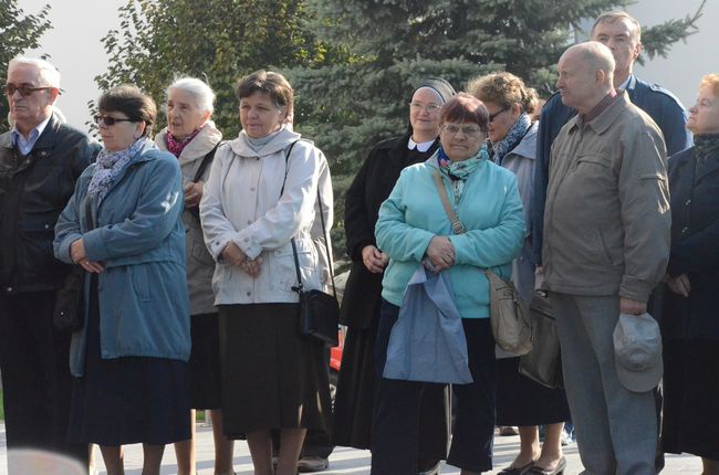 Procesja z Matką Bożą