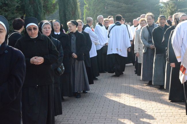 Procesja z Matką Bożą