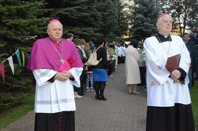 Procesja z Matką Bożą