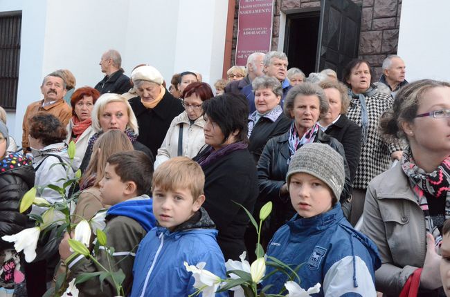 Procesja z Matką Bożą