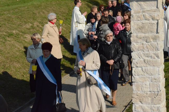 Procesja z Matką Bożą