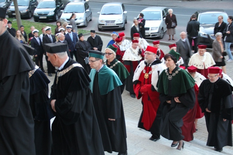 Międzyuczelniana inauguracja roku akademickiego 2014/2015