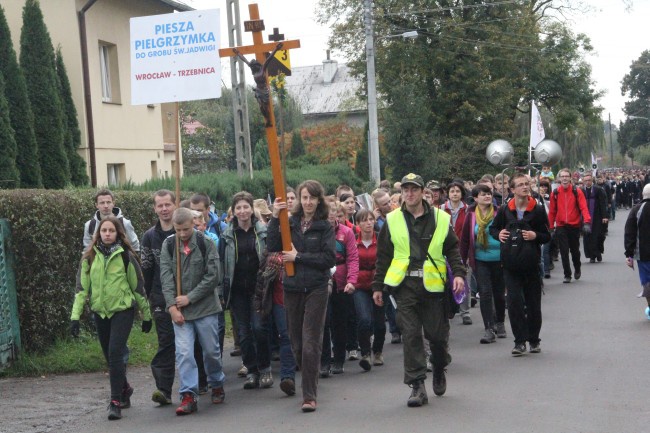 Piesza pielgrzymka do grobu św. Jadwigi