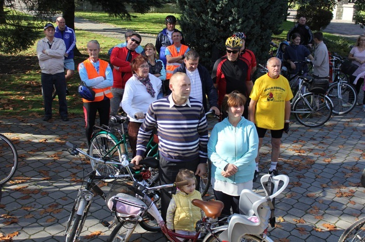 Różańcowa pętla rowerowa w Pisarzowicach