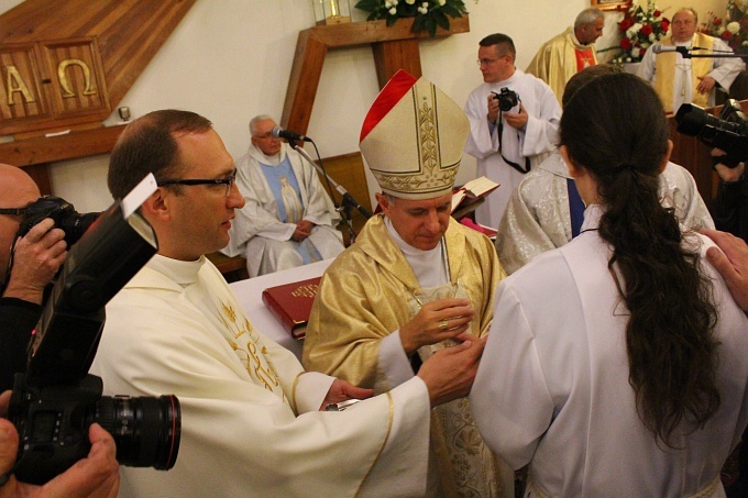 Abp Mieczysław Mokrzycki w Wałbrzychu