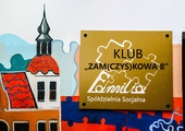  Logo spółdzielni to nie tylko symbol elementów składających się w całość – aktywizowani zawodowo artyści chcą sprzedawać puzzle z rysunkami panoramy miasta 