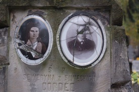 Cementarz przy ulicy Lipowej
