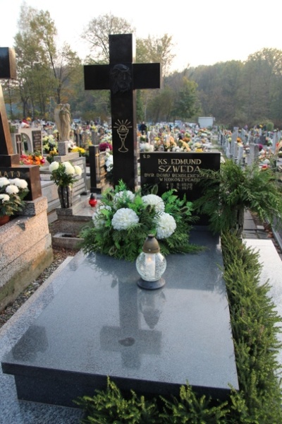 Cmentarz przy kościele św. Katarzyny w Czechowicach-Dziedzicach