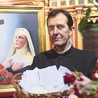 Proboszcz bieszczadzkiej parafii jest jednym z chodzących dowodów skuteczności wstawiennictwa włoskiej świętej. Od jego choroby nowotworowej zaczęły się comiesięczne nabożeństwa