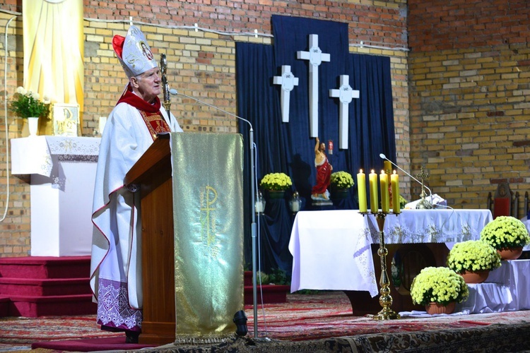 Poświęcenie witraża w Świebodzicach