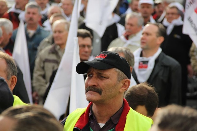 Emeryci górniczy protestowali