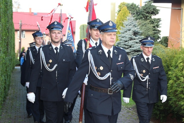 Tablica ofiar II wojny światowej w Bystrej Śląskiej