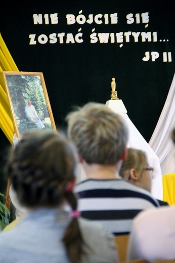 Relikwie Jana Pawła II w Leszczynach