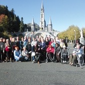 Członkowie PTSR  w Radomiu niedawno wrócili z pielgrzymki  do Lourdes