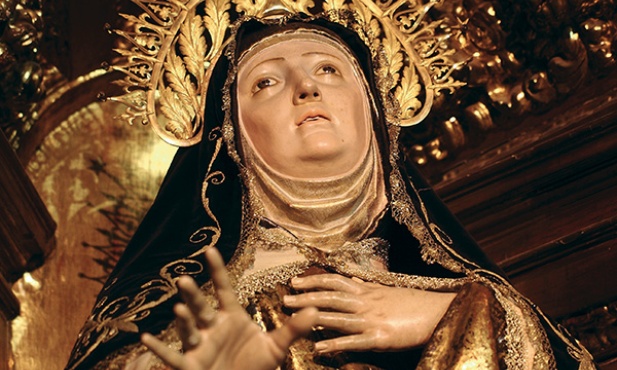 „Niczego więcej od nas nie żąda, tylko spojrzenia” – pisała św. Teresa. „Patrzeć na Tego, który na mnie patrzy”– to jedna z jej definicji modlitwy 