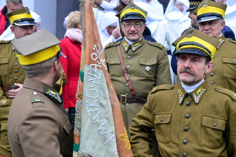 Ułani u niepokalanek