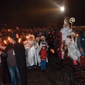 Anielski korowód św. Mikołaja znowu odwiedził Leśną