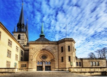 Zmiany w Kościele w Danii i Luksemburgu