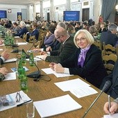  Konferencja odbyła się w Sali Kolumnowej parlamentu