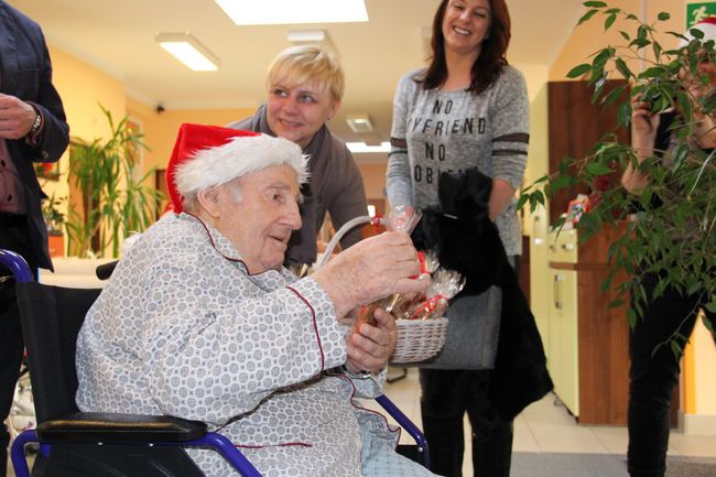 Przedświąteczne odwiedziny w hospicjum