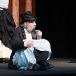 Mr. Scrooge na deskach opolskiego teatru