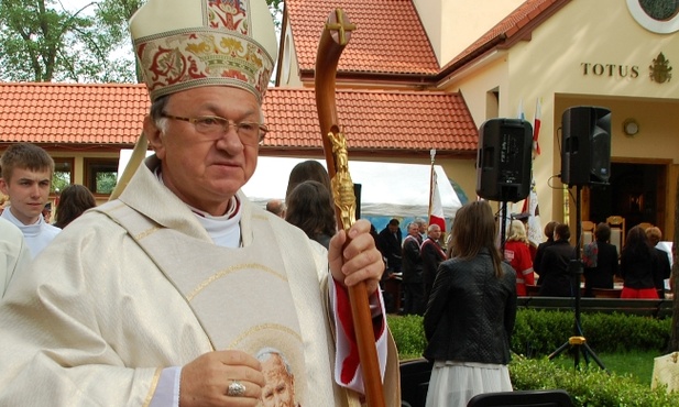 Abp Zygmunt Zimowski jest przewodniczącym Papieskiej Rady ds. Duszpasterstwa Chorych i Służby Zdrowia