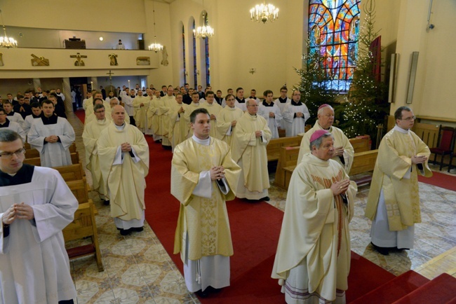 Celebra w intencji abp. Zygmunta Zimowskiego w seminaryjnej kaplicy