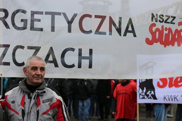 Manifestacja poparcia dla górników kopalni "Brzeszcze"