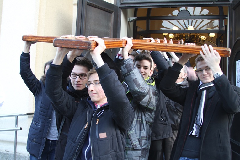 Pożegnanie symboli ŚDM w Tychach