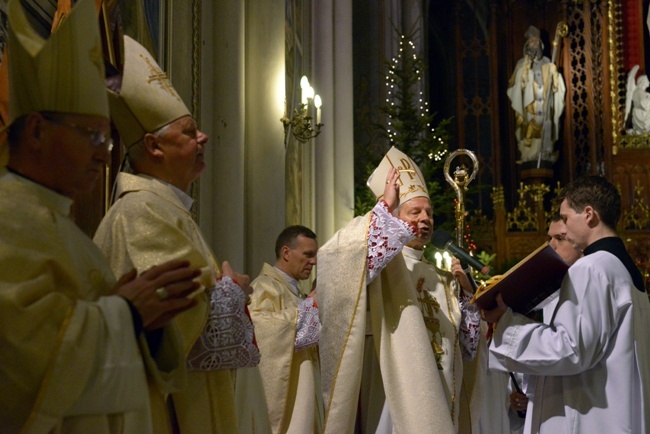 Msza św. w dniu imienin bp. Henryka Tomasika