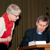  Ks. prof. Wojciech Pikor i metodyk katechezy s. Elżbieta Gajowiak 
