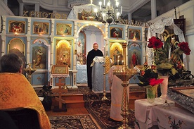  W cerkwi prawosławnej w Koszalinie słowo wygłosił bp Edward Dajczak. Na zakończenie z koncertem kolęd wystąpiły chóry: „Kanon”, „Canzona” i „Potik”