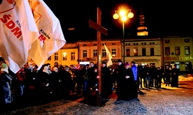 Pożegnanie krzyża i ikony   na rynku w Lublińcu